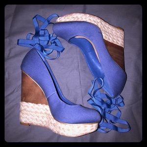 BCBG Women’s Espadrille. EUC. Size 9.5